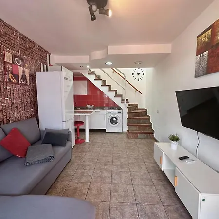 아파트 Dunaflor Gemelo 2 *